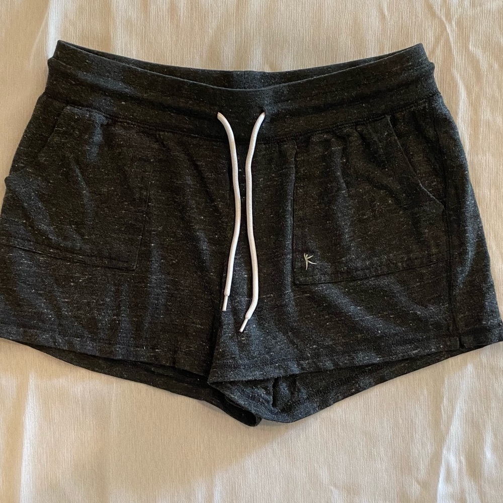 Danskin charcoal shorts size 4-6
